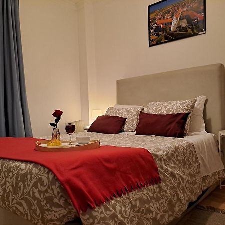 Local 4 Dreams Hotel Porto Luaran gambar