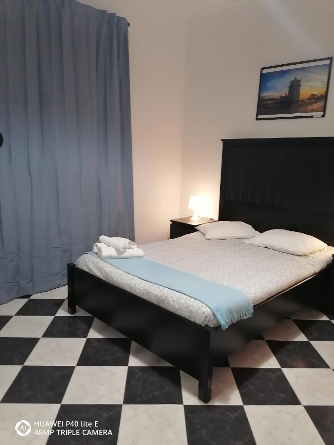 Local 4 Dreams Hotel Porto Luaran gambar