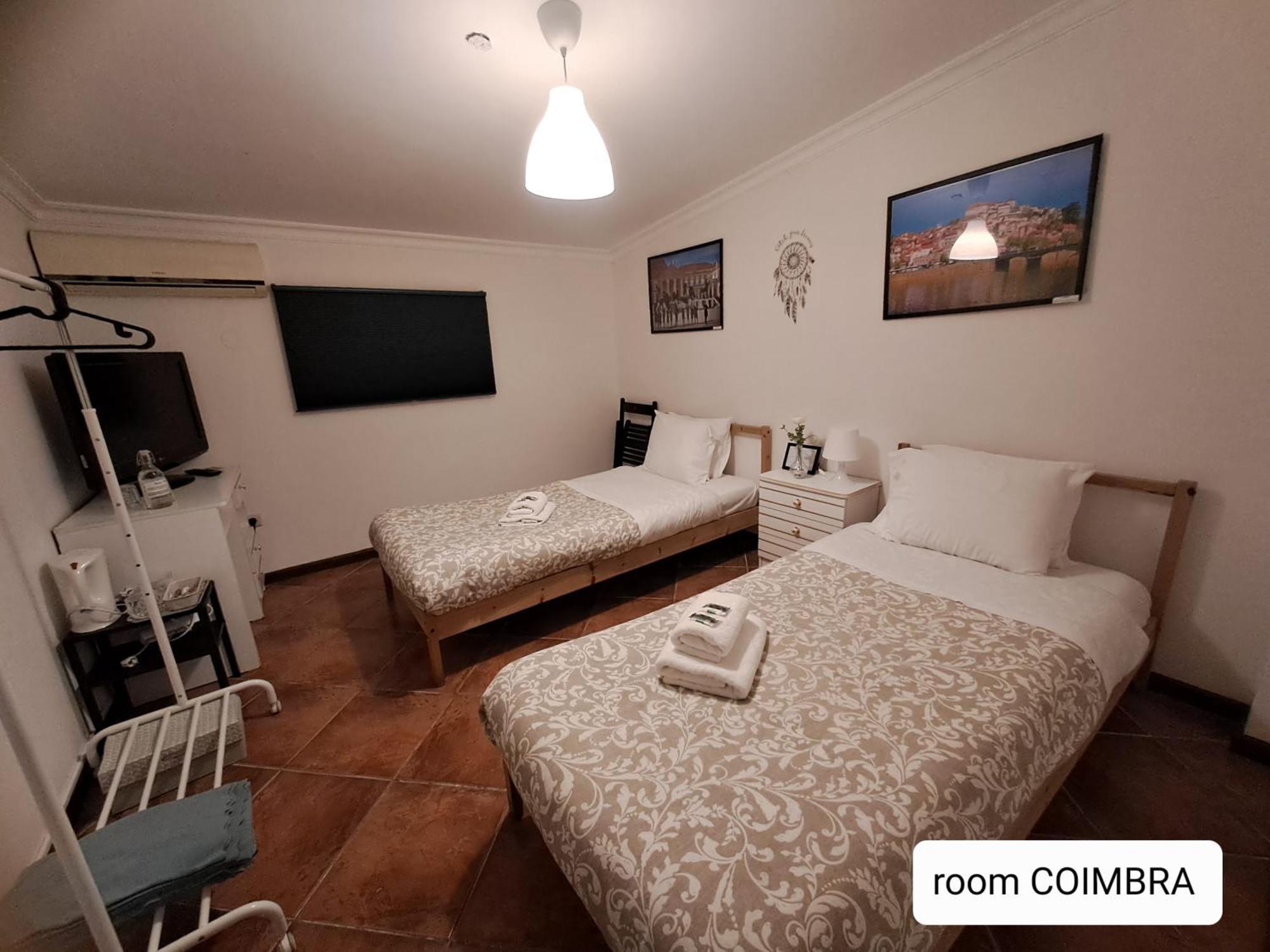 Local 4 Dreams Hotel Porto Luaran gambar